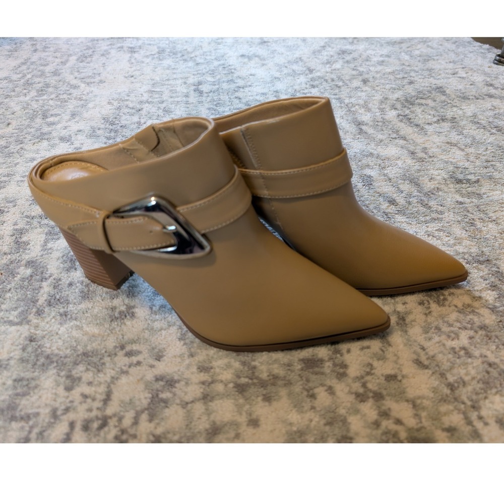 Coutgo Tan Nude Pointed Toe Buckle Heeled Slip-On Mule Heels New Women's 9.5